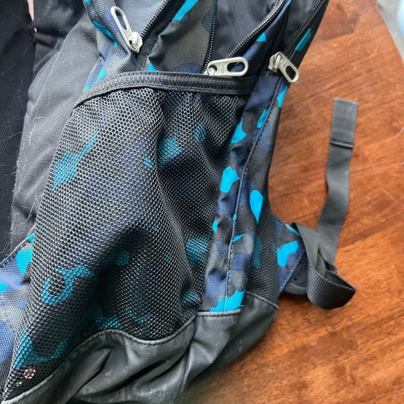 black hole patagonia backpack parts MLC 45L for structured and fast Model:843C MBR corporate swag tokidoki Everyday Mini Backpack